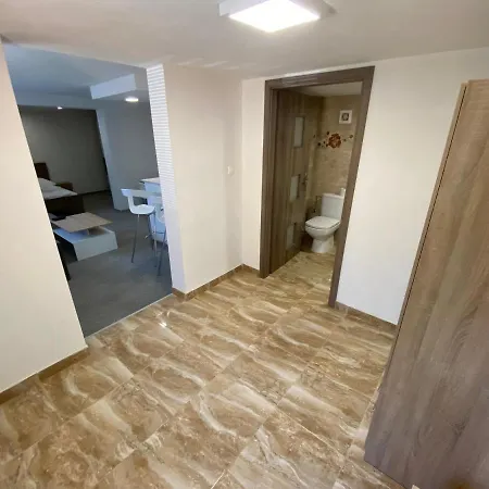 Ard Apartments - Levice Exterior photo
